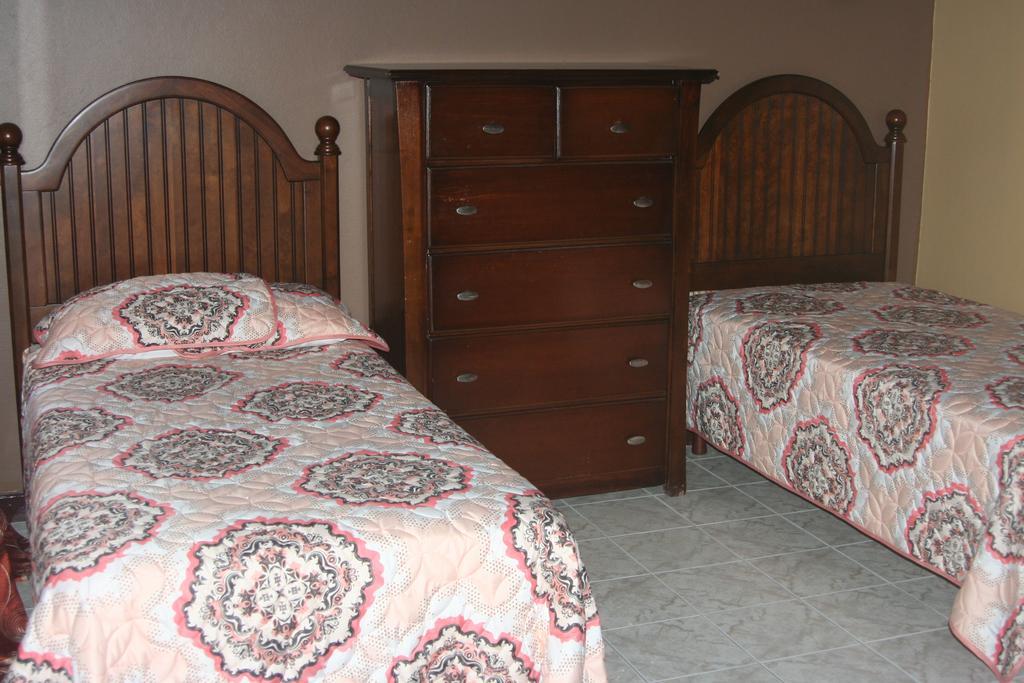 Cozy Apartment Κίνγκστον Εξωτερικό φωτογραφία