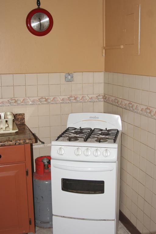 Cozy Apartment Κίνγκστον Εξωτερικό φωτογραφία